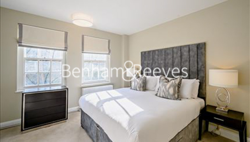 2 bedrooms flat to rent in Pelham Court, Fulham Road, Chelsea, SW3-image 4