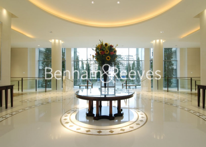 4  bedrooms flat to rent in The Knightsbridge Apartments, Knightsbridge, SW7-image 3