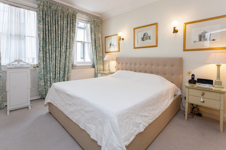 2  bedrooms flat to rent in Grosvenor Crescent Mews, Belgravia, SW1X-image 5