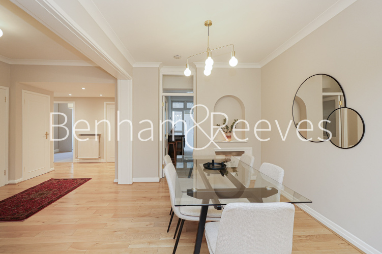1  bedroom flat to rent in Montrose Court, Princes Gate, SW7-image 10