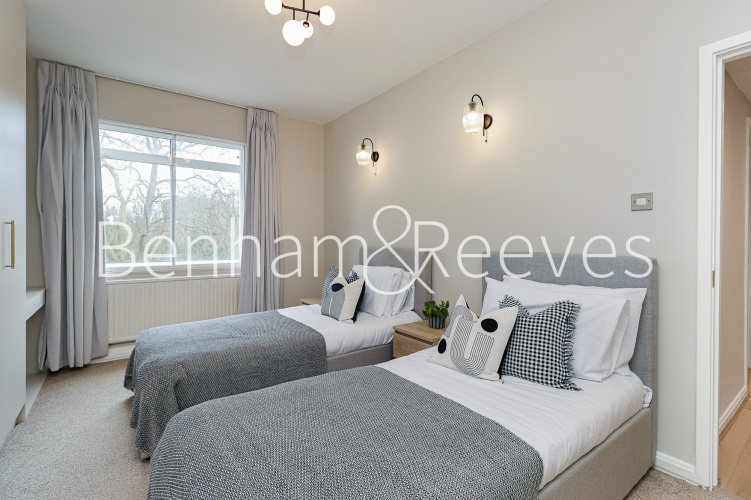 1  bedroom flat to rent in Montrose Court, Princes Gate, SW7-image 13