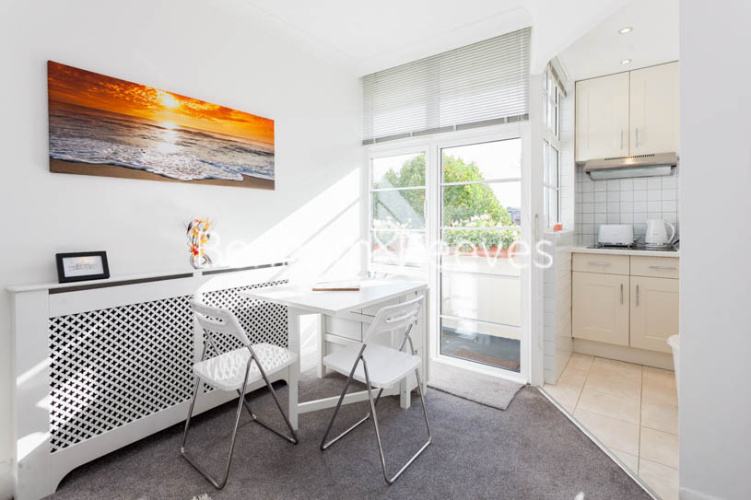 1  bedroom flat to rent in Sloane Avenue Mansions, Chelsea, SW3-image 9