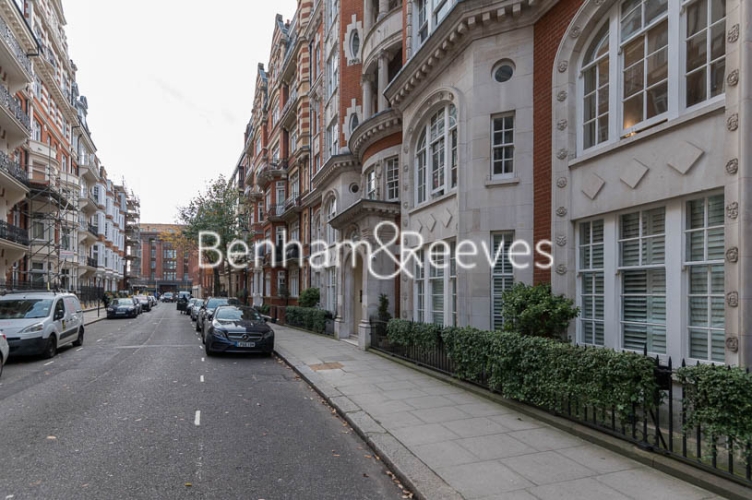 2 bedrooms flat to rent in Lincoln House, Knightsbridge SW3-image 11