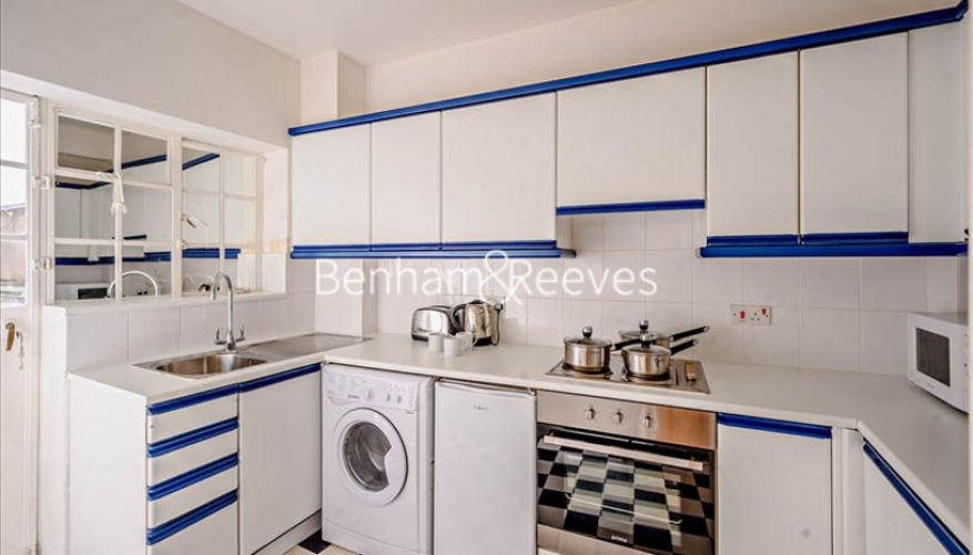 2  bedrooms flat to rent in Pelham Court, Fulham Road, Chelsea, SW3-image 3