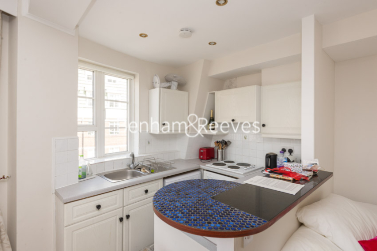 Studio flat to rent in Sloane Avenue Mansions, Sloane Avenue, Chelsea, SW3-image 2