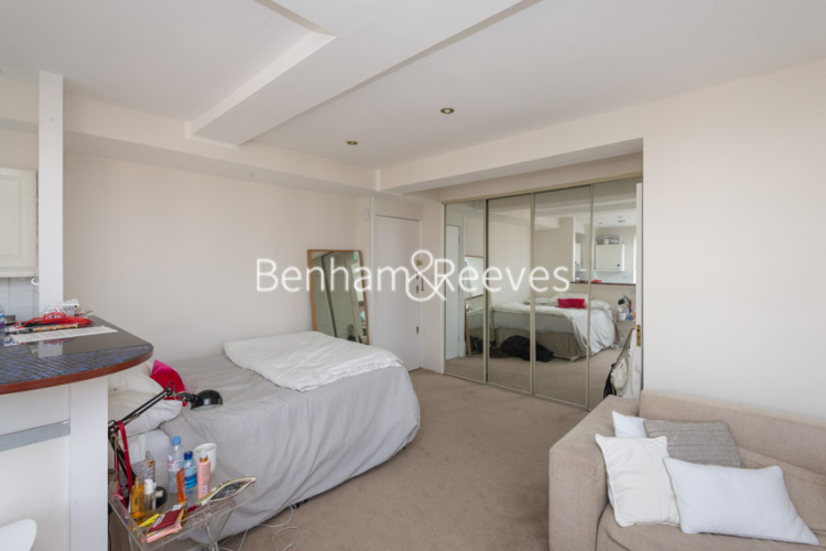 Studio flat to rent in Sloane Avenue Mansions, Sloane Avenue, Chelsea, SW3-image 3