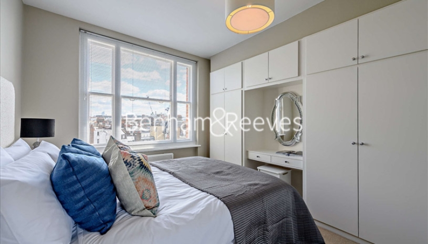 1 bedroom flat to rent in Hill Street, Mayfair, W1J-image 11