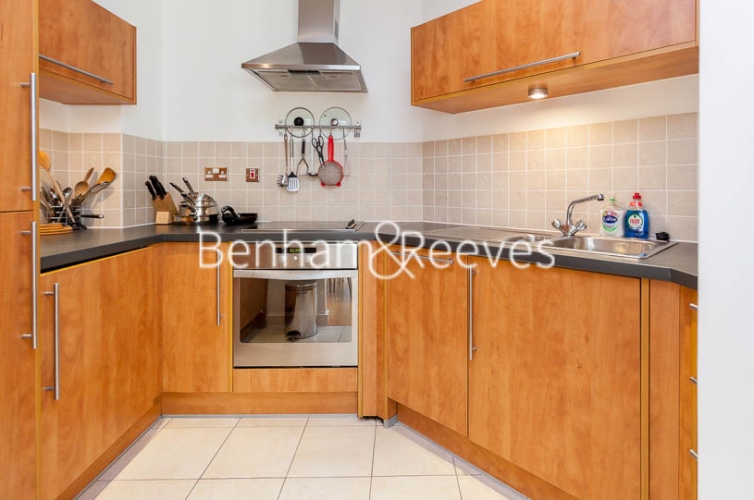 1  bedroom flat to rent in Exchange House, Pimlico, SW1P-image 2