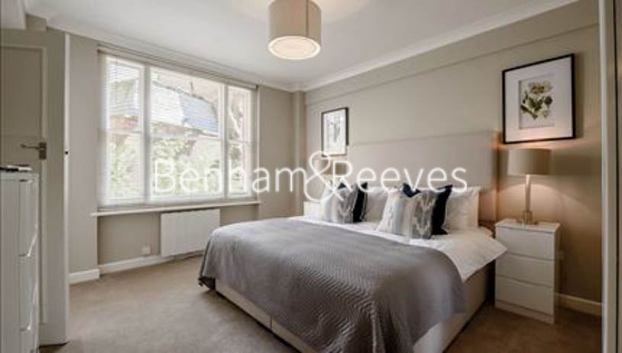 1 bedroom flat to rent in Hill Street, Mayfair, W1J-image 3