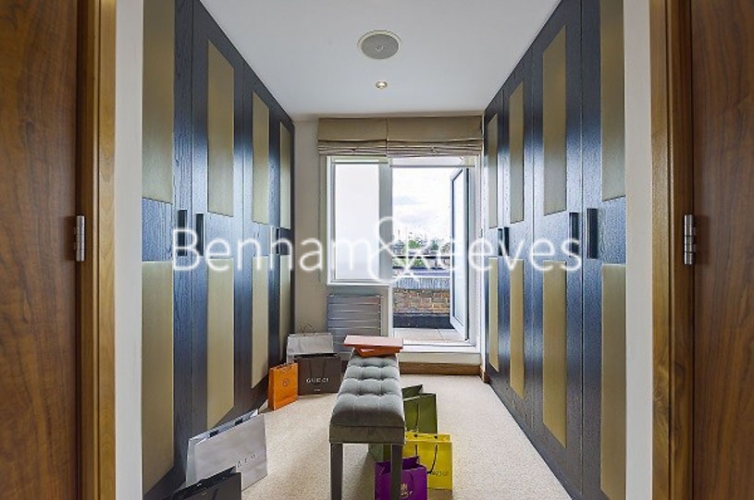 3  bedrooms flat to rent in Tarnbrook Court, Belgravia, SW1W-image 13