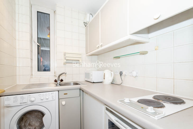 1  bedroom flat to rent in Chelsea Cloisters, Sloane Avenue, SW3-image 2