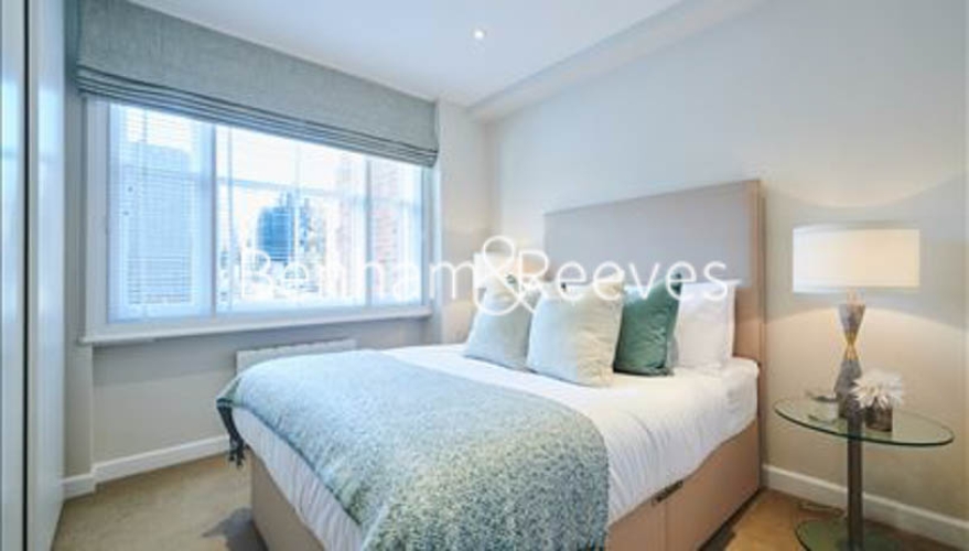 2 bedrooms flat to rent in Hill Street, Mayfair, W1J-image 7