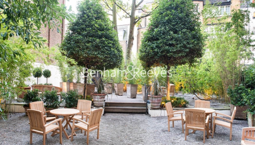 2 bedrooms flat to rent in Hill Street, Mayfair, W1J-image 11