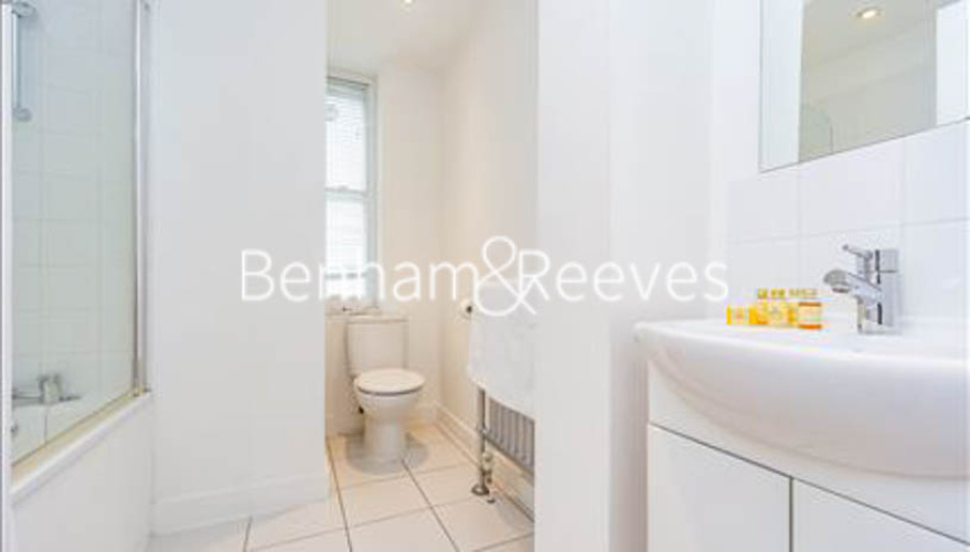 1 bedroom flat to rent in Hill Street, Mayfair, W1J-image 4