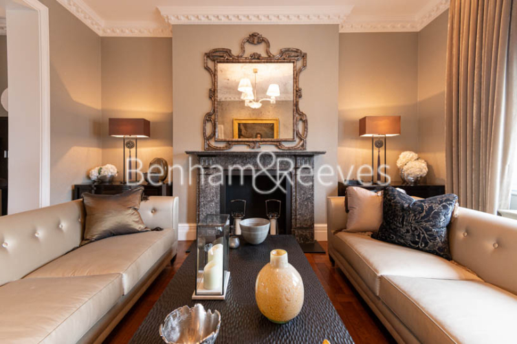 7  bedrooms house to rent in Thurloe Square, South Kensington, SW7-image 7
