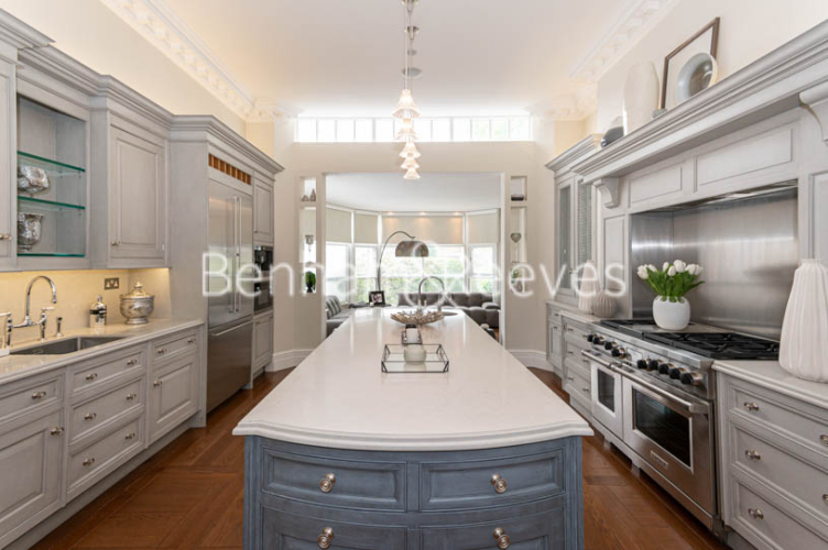 7  bedrooms house to rent in Thurloe Square, South Kensington, SW7-image 8
