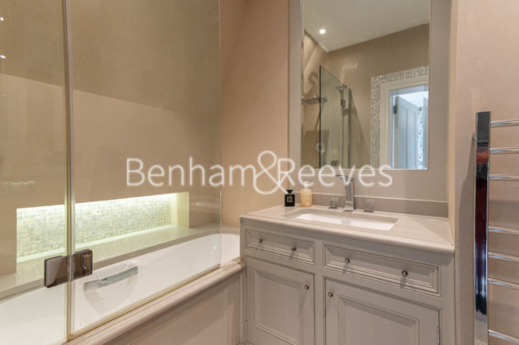 7  bedrooms house to rent in Thurloe Square, South Kensington, SW7-image 10