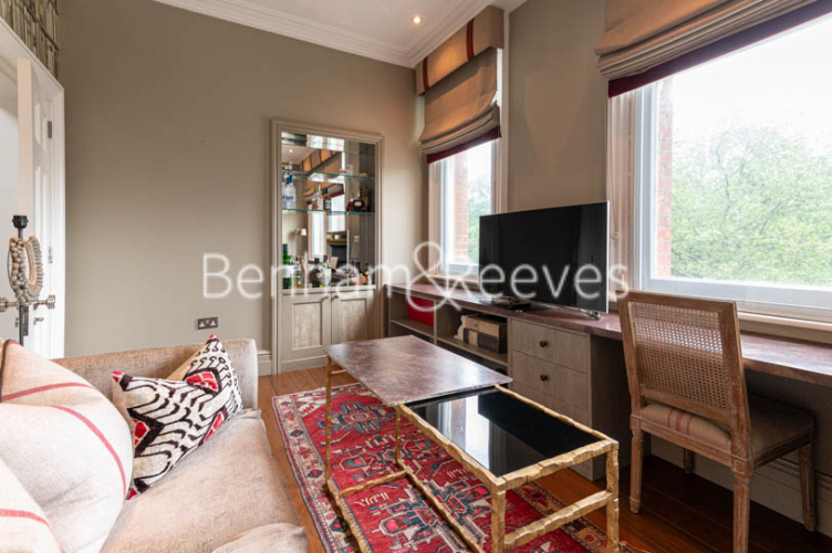 7  bedrooms house to rent in Thurloe Square, South Kensington, SW7-image 11