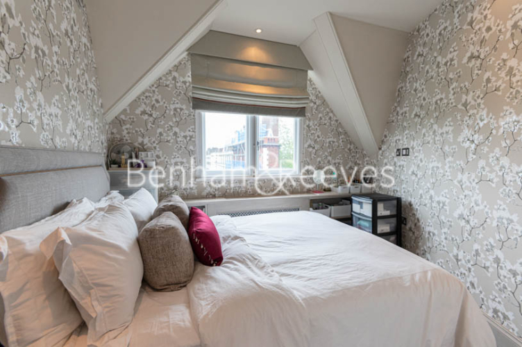 7  bedrooms house to rent in Thurloe Square, South Kensington, SW7-image 16