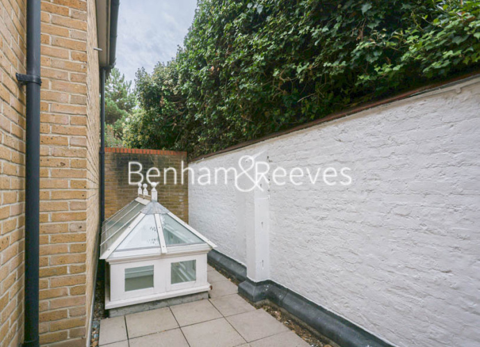 2  bedrooms flat to rent in Farrier Walk, Chelsea SW10-image 10
