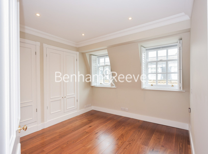2  bedrooms flat to rent in Farrier Walk, Chelsea SW10-image 15