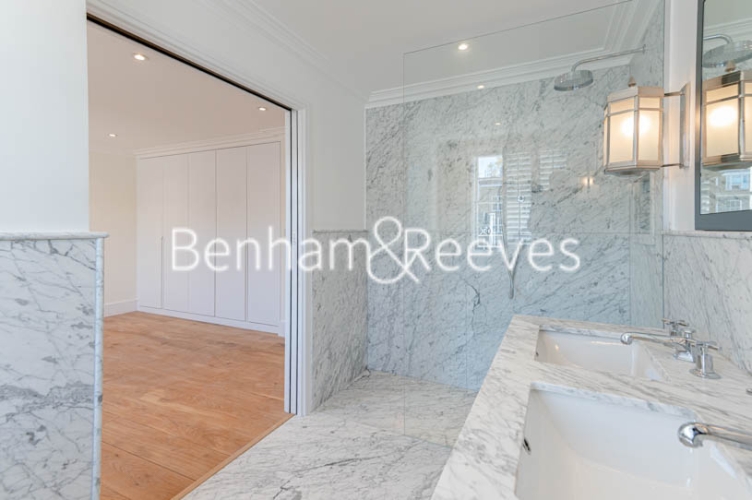 1 bedroom flat to rent in Ennismore Gardens, Knightsbridge, SW7-image 14