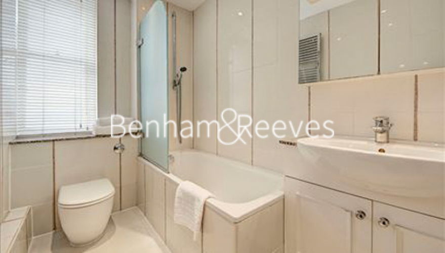 2  bedrooms flat to rent in 39 Hill Street, Mayfair, W1J-image 5