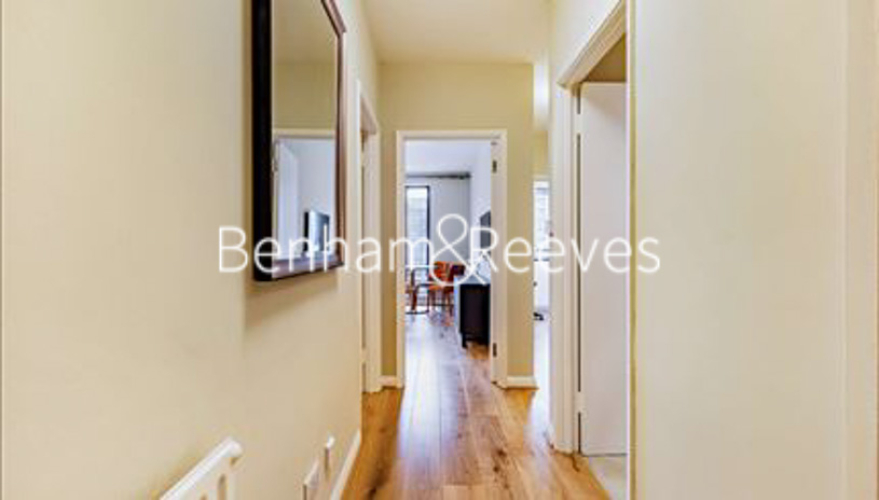 2 bedrooms flat to rent in Fulham Road, Knightsbridge, SW3-image 9