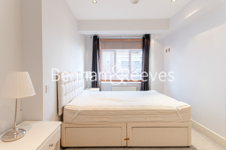 1  bedroom flat to rent in Nell Gwynn House, Chelsea, SW3-image 8