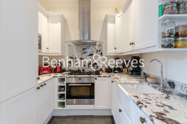 2  bedrooms flat to rent in Old Brompton Road, South Kensington, SW5-image 11
