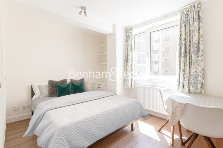 Studio flat to rent in Chelsea Cloisters, Chelsea, SW3-image 1