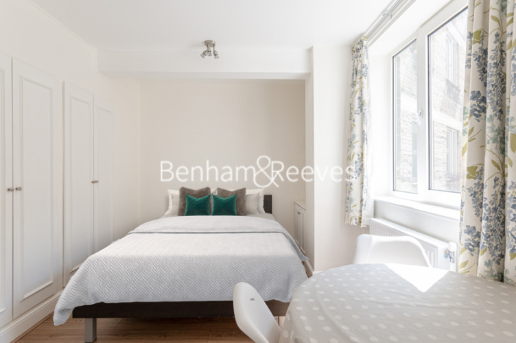 Studio flat to rent in Chelsea Cloisters, Sloane Avenue SW3-image 4