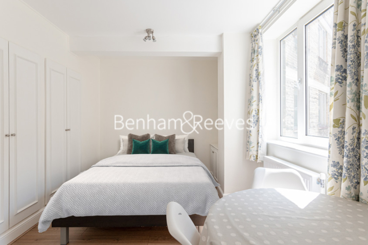Studio flat to rent in Chelsea Cloisters, Chelsea, SW3-image 5