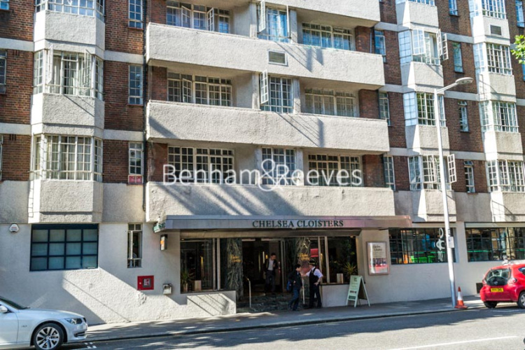 Studio flat to rent in Chelsea Cloisters, Sloane Avenue SW3-image 7