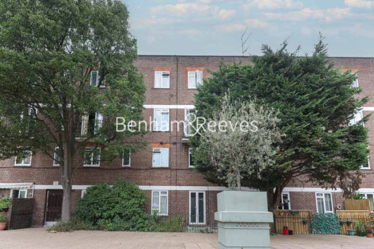 3  bedrooms flat to rent in Chelsea Manor Court, Chelsea, SW3-image 10