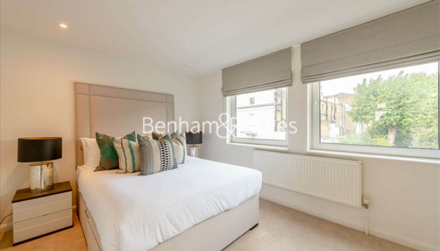 2 bedrooms flat to rent in Fulham Road, Chelsea, SW3-image 4