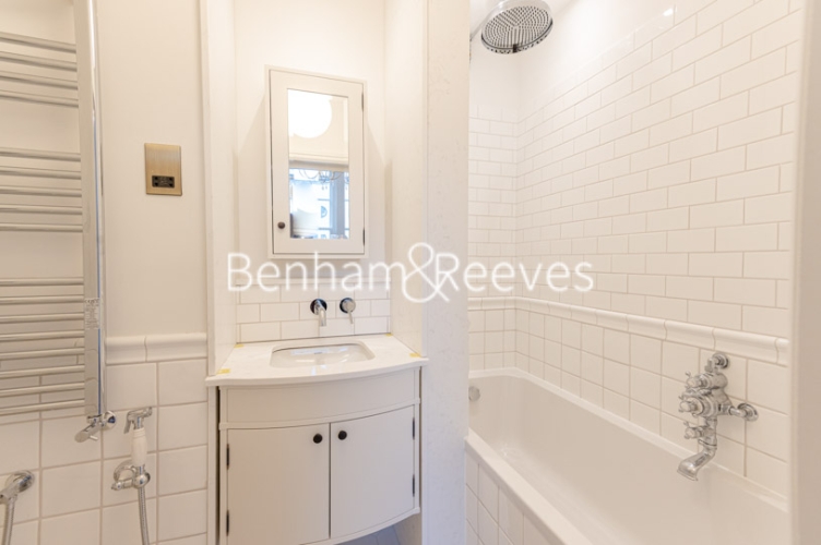 3 bedrooms flat to rent in Queensberry Place, Knightsbridge, SW7-image 4