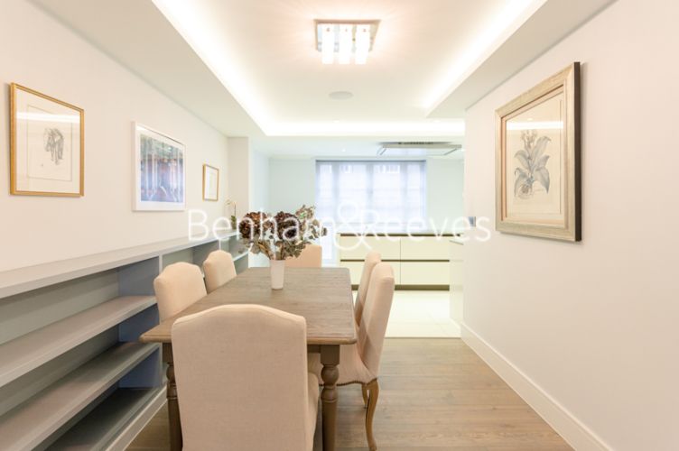 2 bedrooms flat to rent in Walpole Street, Chelsea, SW3-image 9