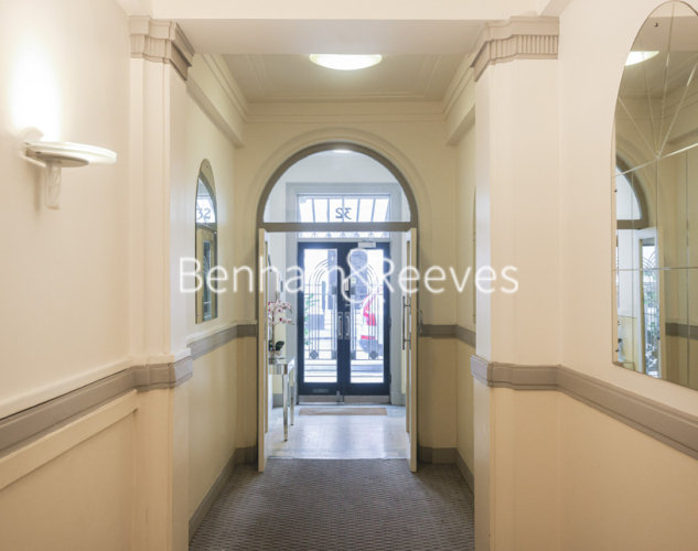 1 bedroom flat to rent in Grosvenor Street, Mayfair W1K-image 9