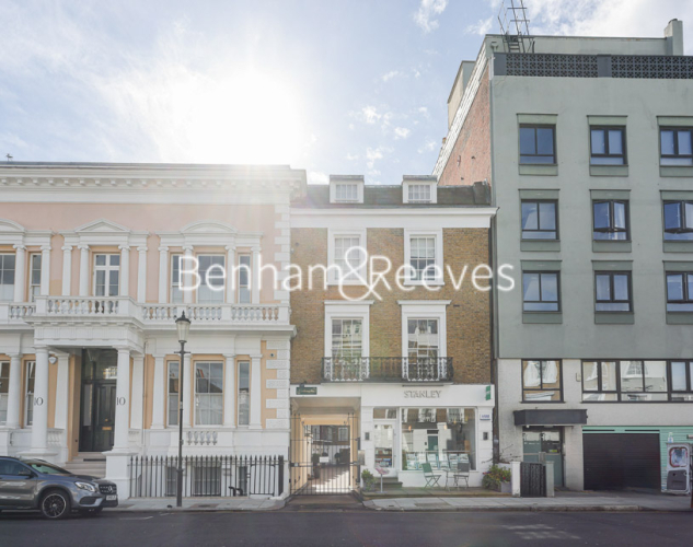 4  bedrooms house to rent in St. Catherine's Mews, Chelsea, SW3-image 6