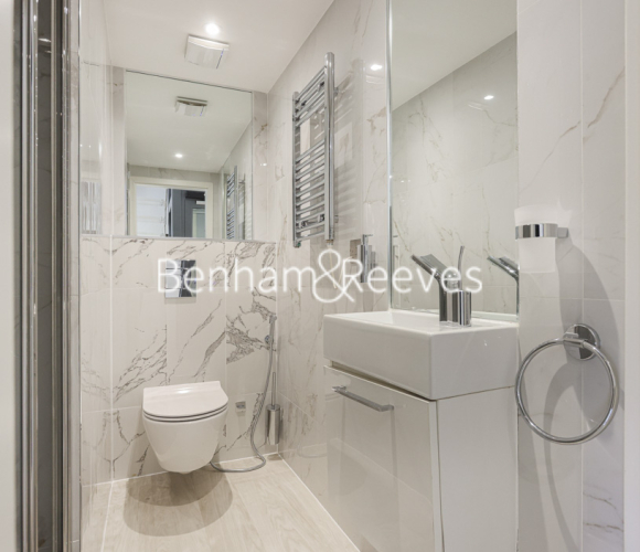 4  bedrooms house to rent in St. Catherine's Mews, Chelsea, SW3-image 10