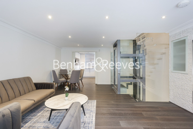 4  bedrooms house to rent in St. Catherine's Mews, Chelsea, SW3-image 16