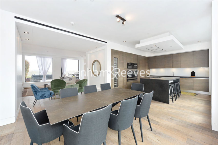3  bedrooms house to rent in Buckingham Gate, Westminster SW1E-image 5