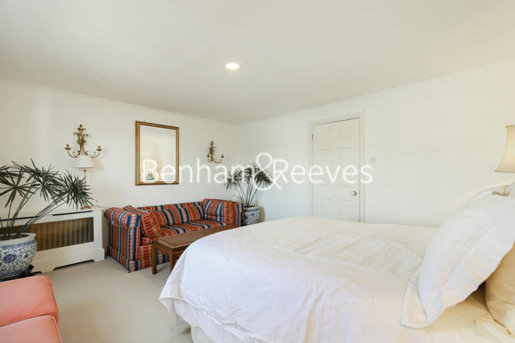 3  bedrooms flat to rent in Onslow Square, South Kensington, SW7-image 10