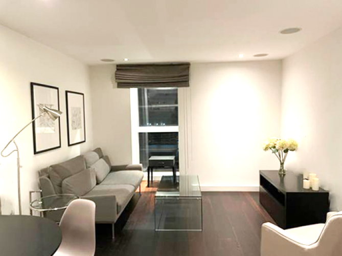 1  bedroom flat to rent in Moore House, Grosvenor Waterside, SW1-image 2