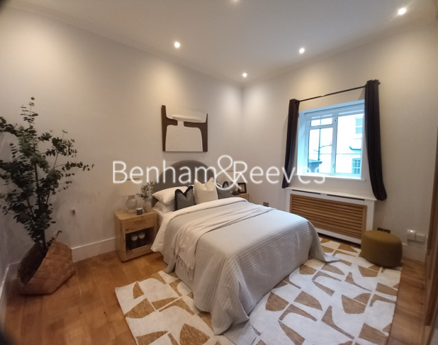 3  bedrooms flat to rent in Onslow Square, South Kensington, SW7-image 5