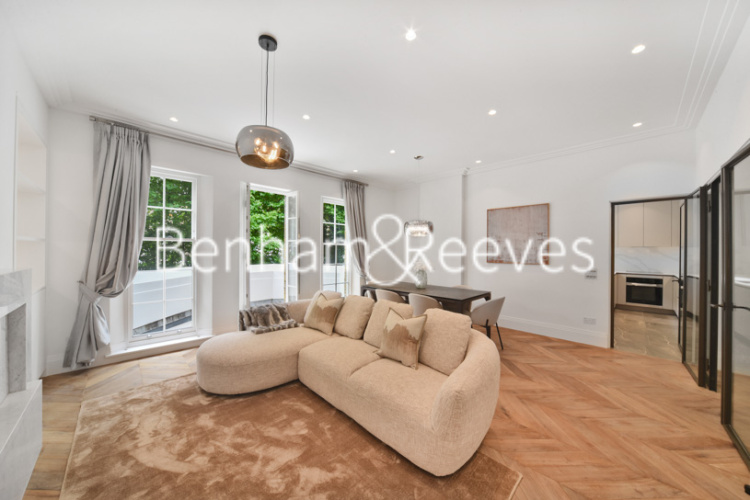 3  bedrooms flat to rent in Wilton Place, Knightsbridge, SW1X-image 1