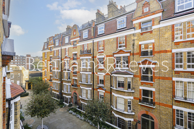 1  bedroom flat to rent in The Marlborough, Chelsea, SW3-image 5