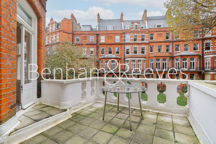 2  bedrooms flat to rent in Egerton Gardens, Knightsbridge, SW3-image 2