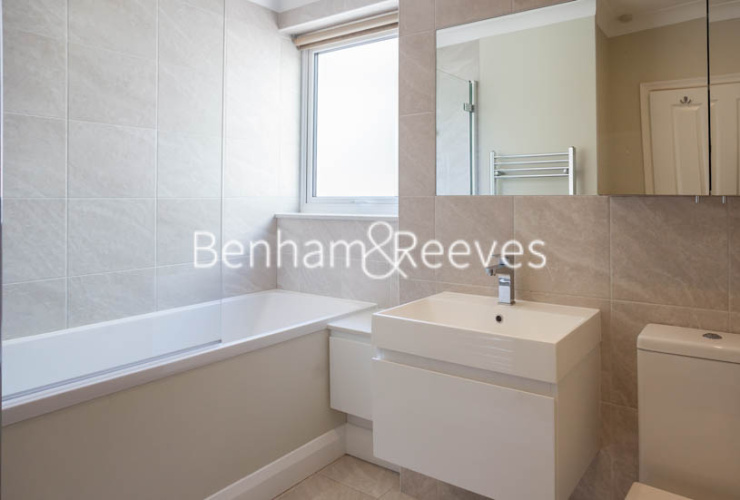 3  bedrooms flat to rent in Princes Gate Mews, South Kensington, SW7-image 4